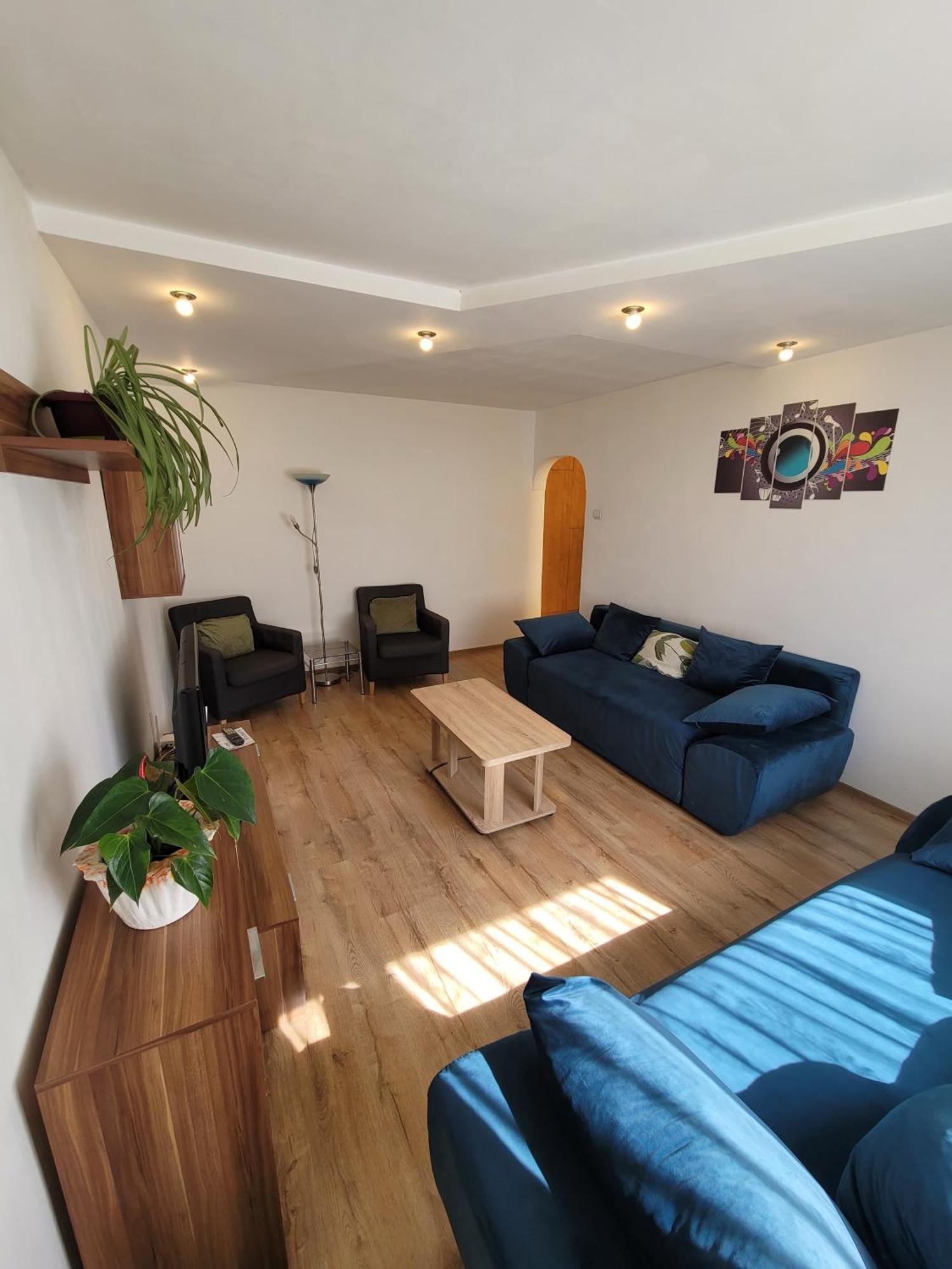 Alia Apartment Oradea Luaran gambar