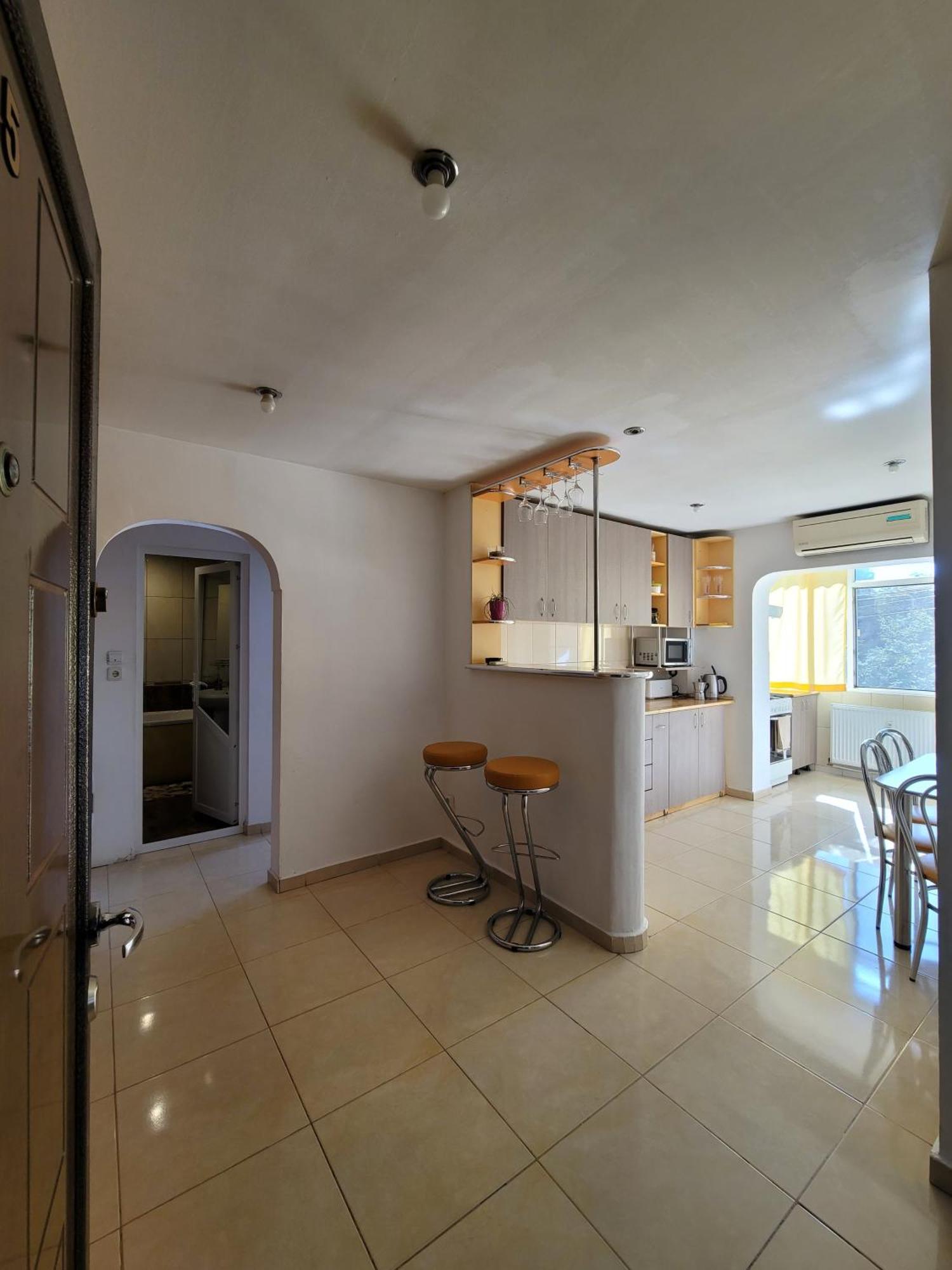Alia Apartment Oradea Luaran gambar